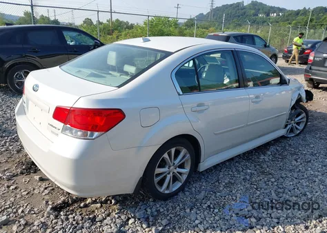 2013 Subaru Legacy 2.5I Limited z USA, uszkodzony, nr VIN 4S3BMBK63D3015574